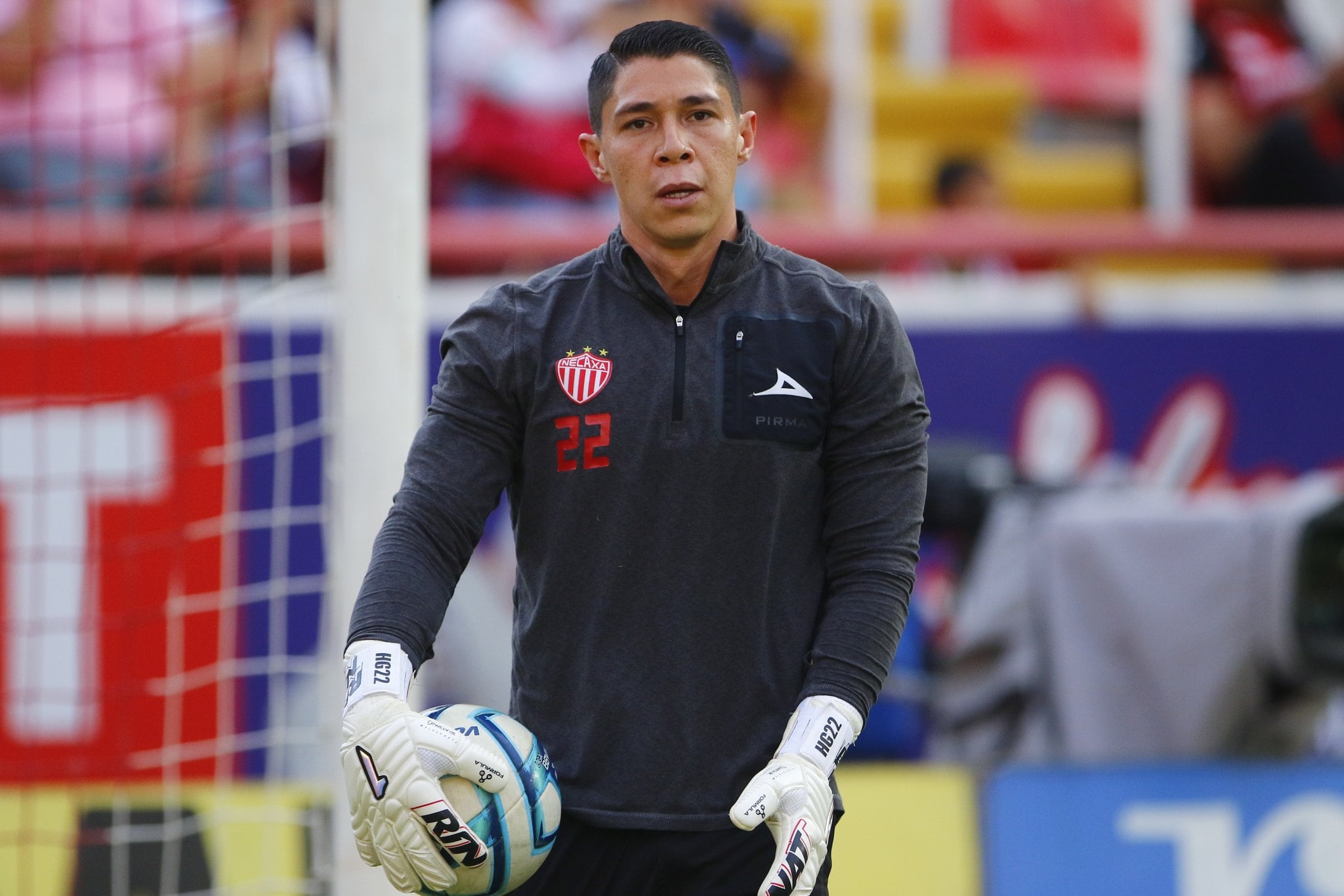 Hugo González