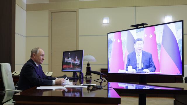 Vladimir Putin en reunión con Xi Jinping