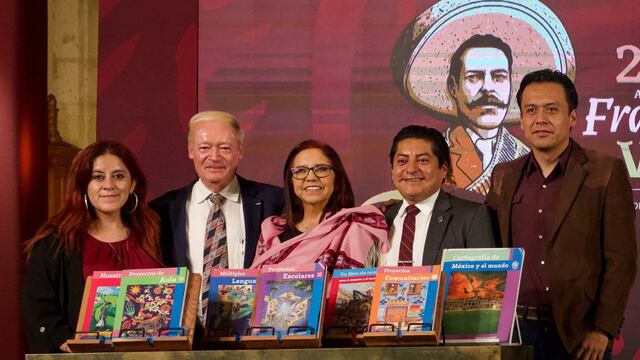 Conferencia vespertina de los nuevos libros de texto de la SEP