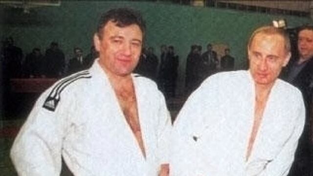 <span><span>Arkady Romanovich Rotenberg</span> está en el quinto lugar de la lista de empresarios afectados por las sanciones de la Unión Europea a Rusia</span>