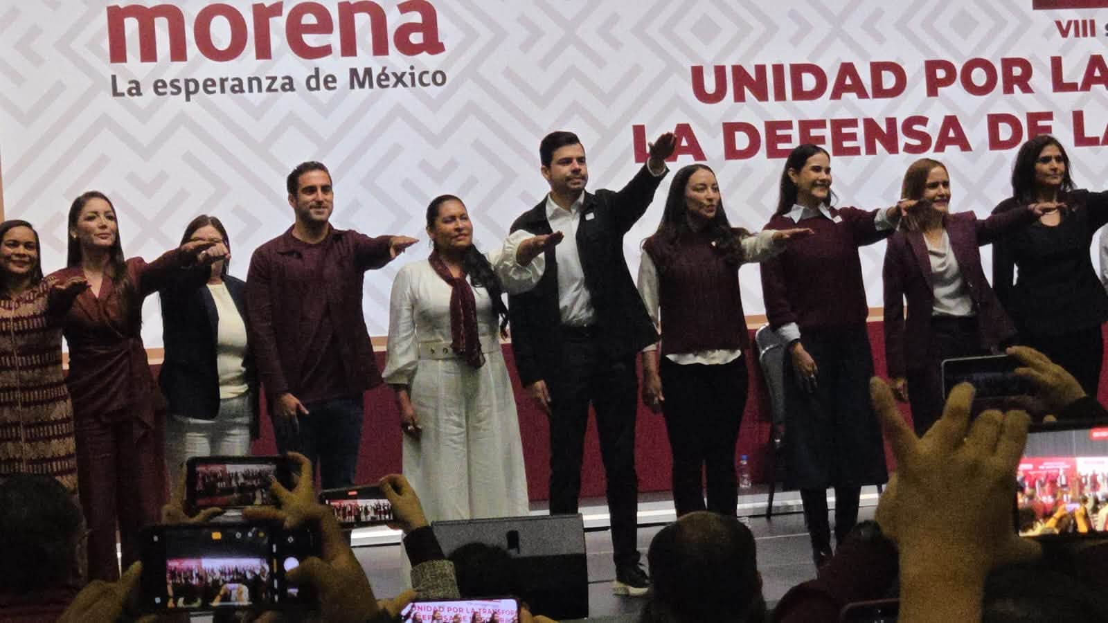 Morena toma protesta a sus 17 coordinadores durante el Consejo Nacional