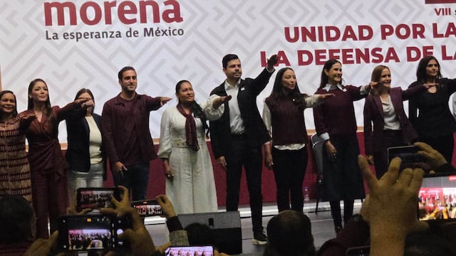 Morena toma protesta a sus 17 coordinadores