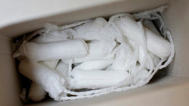 Una caja con tampones