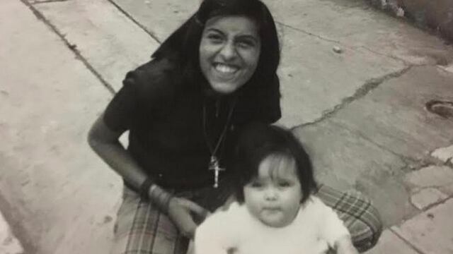 Claudia Santillana en su niñez