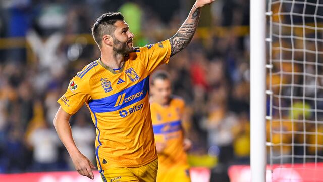 Gignac celebra gol con Tigres