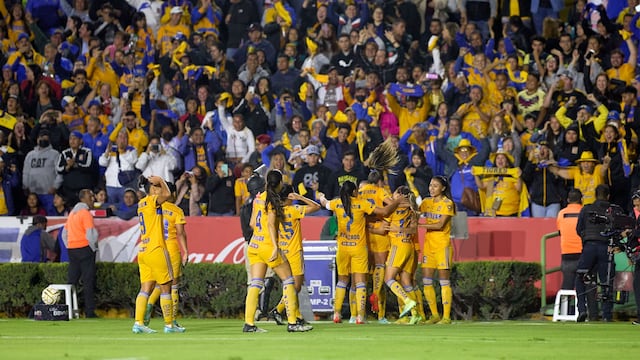 Tigres Femenil.