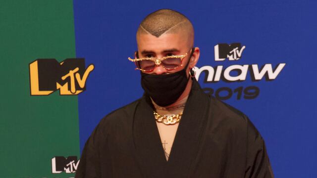 Bad Bunny en los premios MIAU