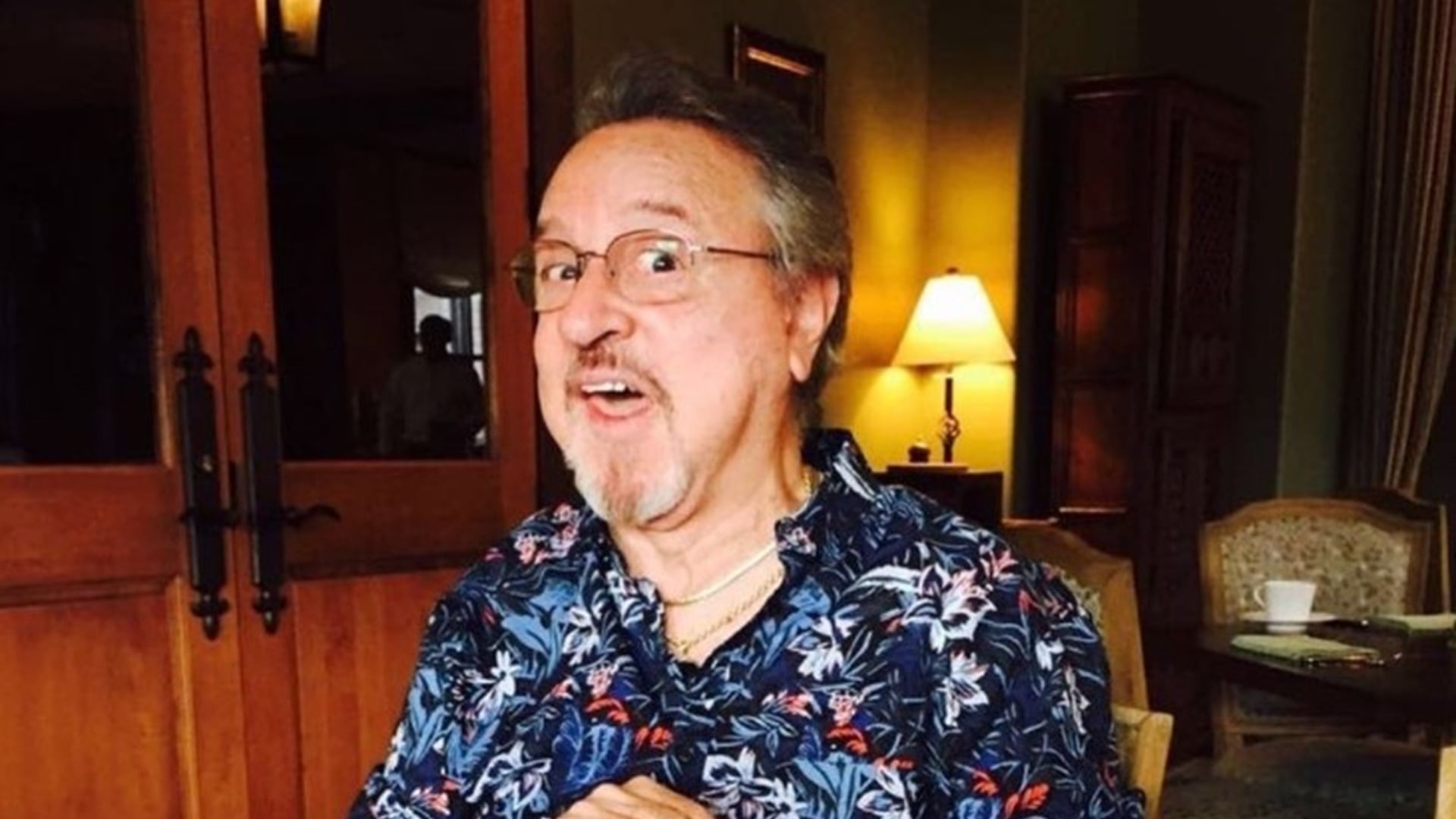 Carlos Villagrán niega reencuentro con la “chusma” de sus excompañeros de El Chavo del 8