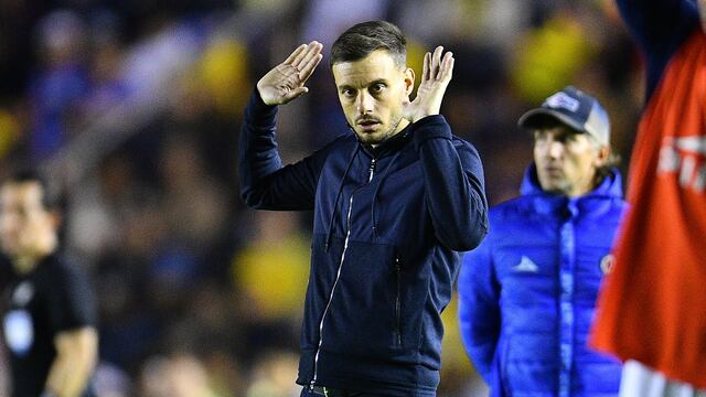 América ayudaría a Cruz Azul para buscar inhabilitación de Martín Anselmi ante FIFA