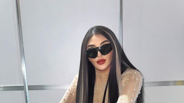 Bellakath presume el doble disco de platino y uno de oro por su composiciones.