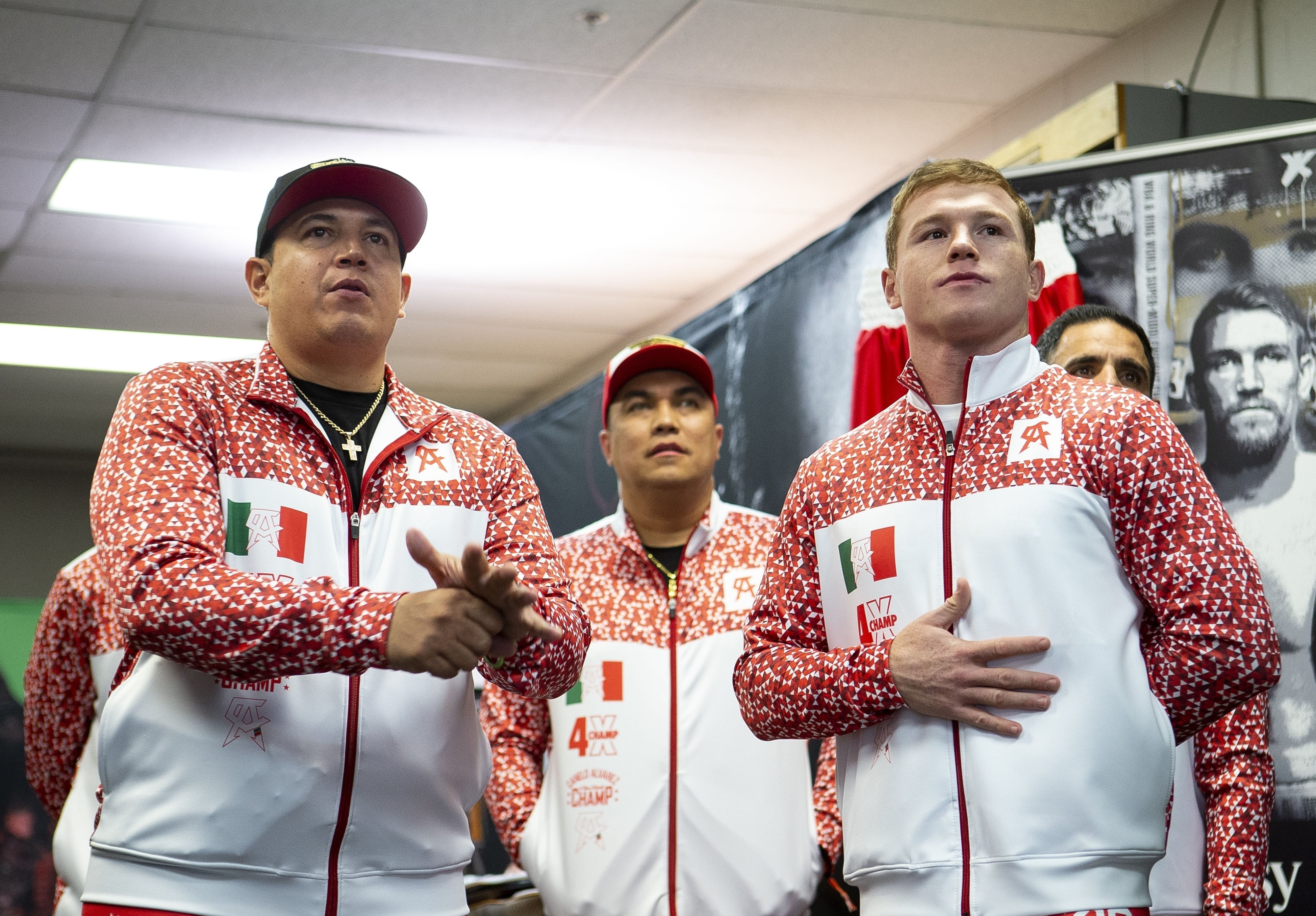 Eddy Reynoso y Canelo