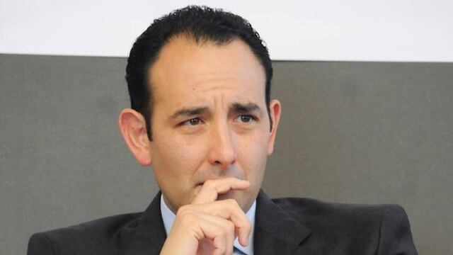 Roberto Gil Zuarth. Incapacidades.