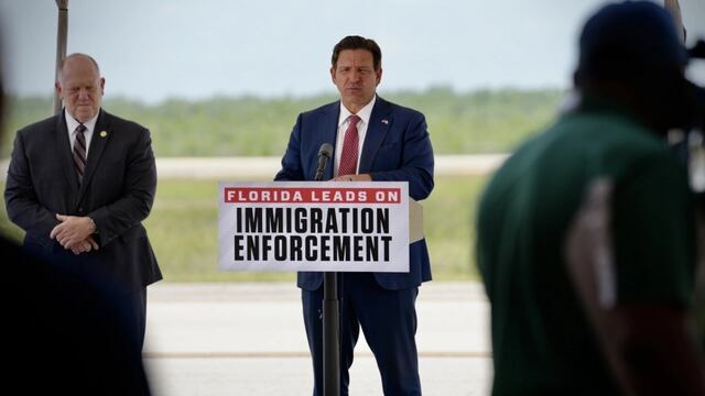 DeSantis cierra Alligator Alcatraz, el polémico centro migratorio ligado a Trump