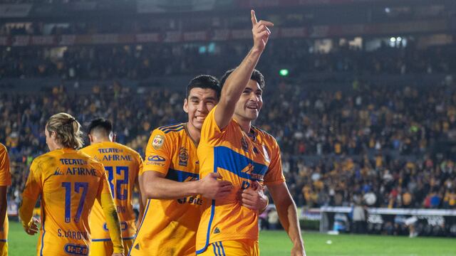 Club Tigres.
