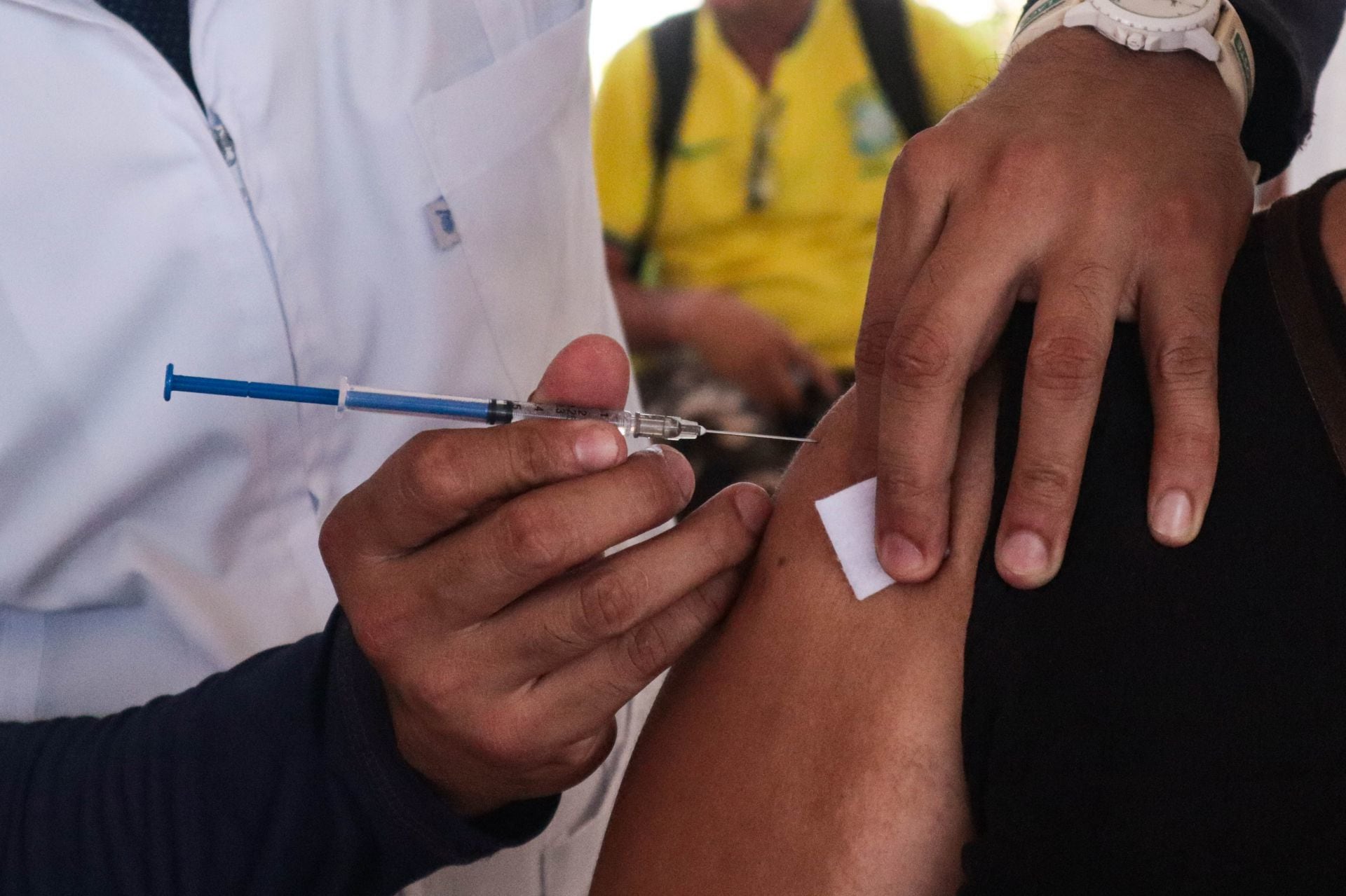 ¿Hay vacuna para la gripe aviar AH5N2?