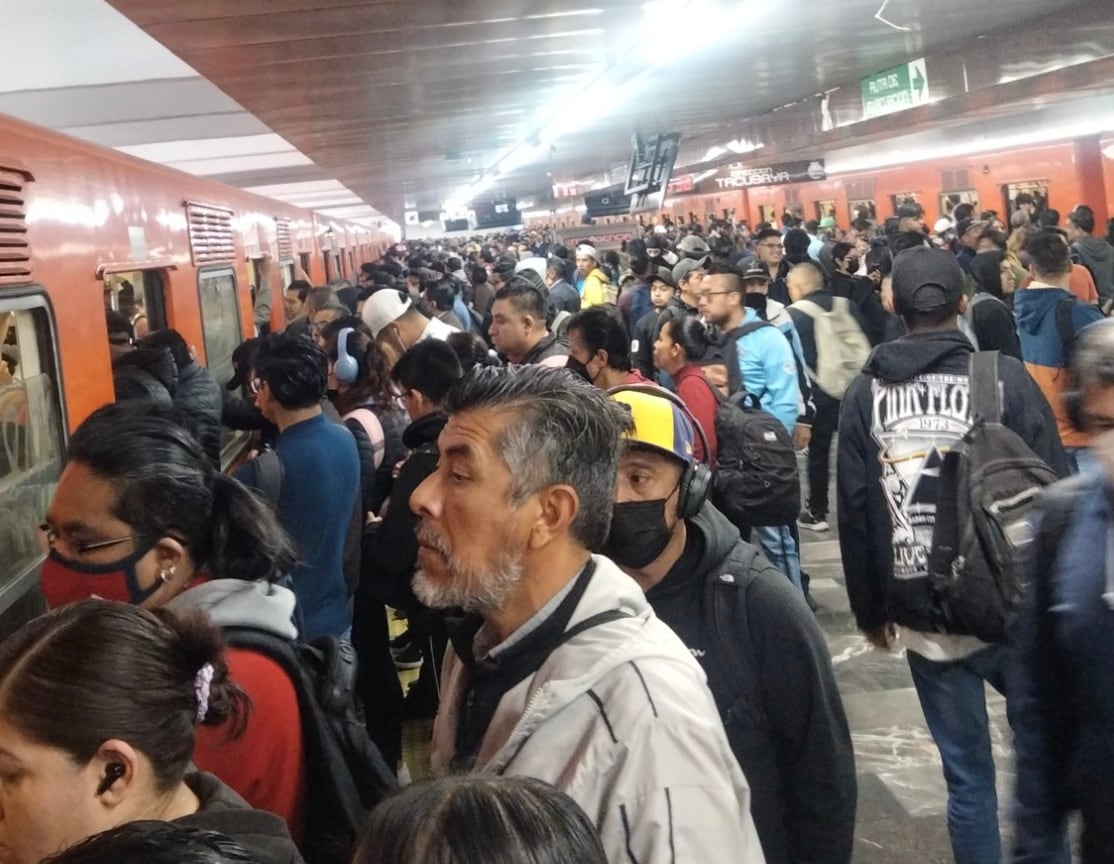 Línea 9 del Metro CDMX hoy 18 de febrero