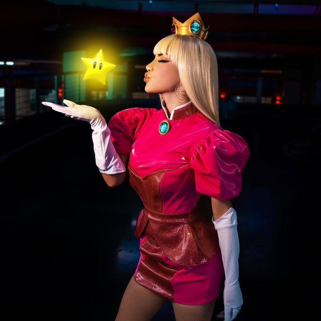 Kimberly Loaiza hace un homenaje a la princesa Peach en Game Over; esta es la letra de la canción
