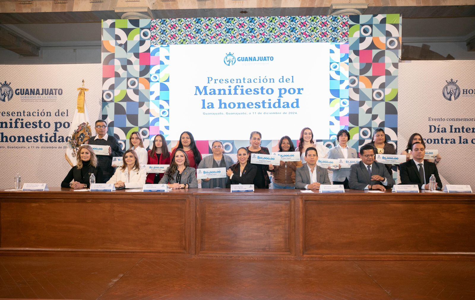 Libia Dennise García presenta el Manifiesto por la Honestidad en Guanajuato