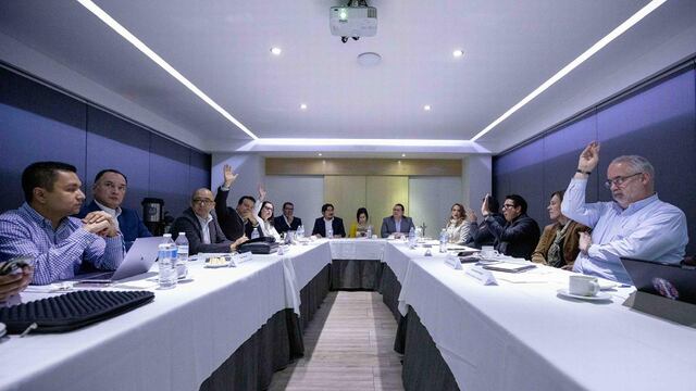 Expertos participan en consulta de Libia Dennise García Muñoz Ledo para potencializar el crecimiento económico de Guanajuato