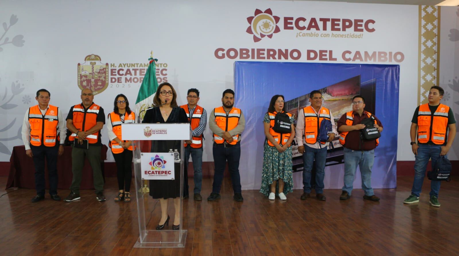 Azucena Cisneros anuncia operativo tormenta contra inundaciones en Ecatepec