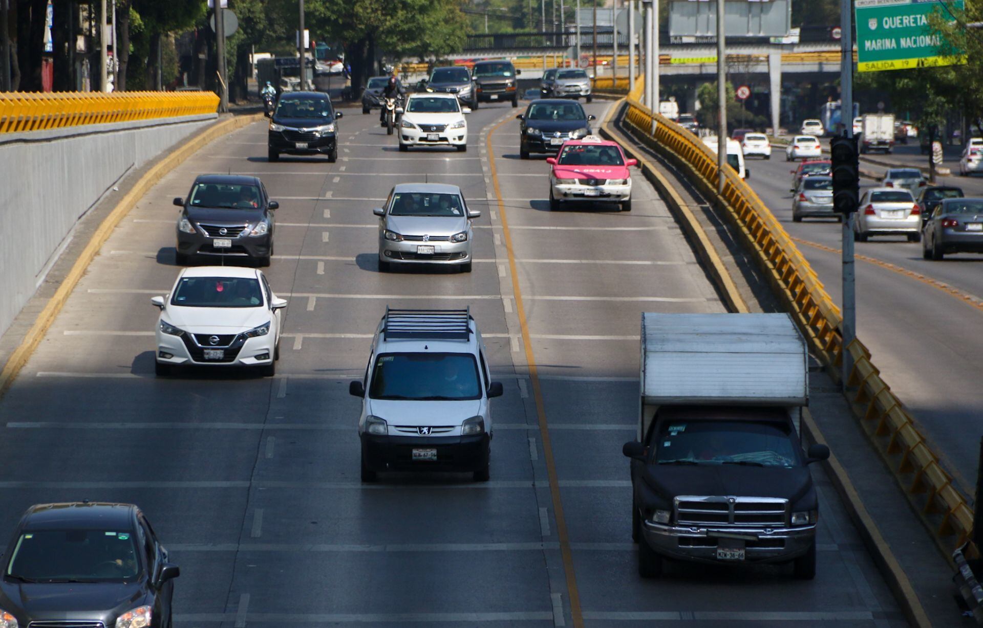 Lista de accesorios para carros prohibidos en CDMX
