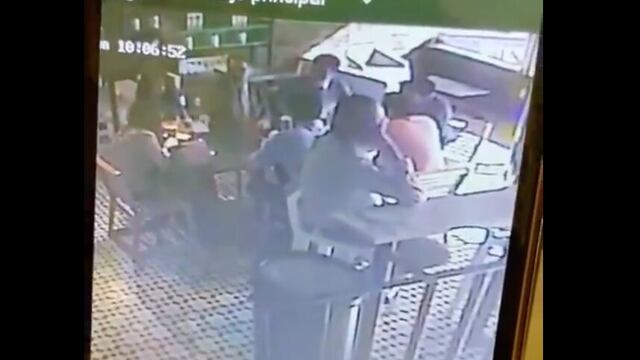 Javier Hidalgo, senador de Morena, denunció el robo de su celular en una cafetería de la CDMX