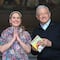 El Rey del Cash: Elena Chávez asegura que AMLO no sabe usar un celular y que Beatriz Gutiérrez lo regañaba