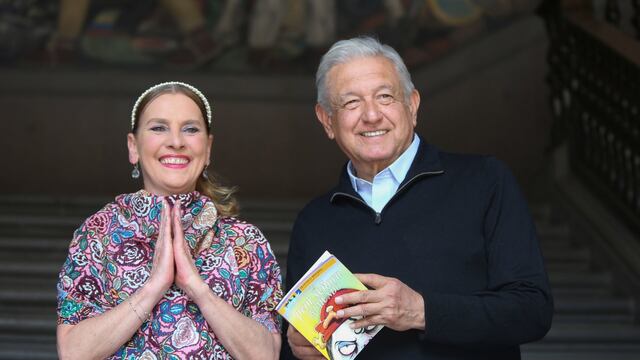 AMLO y Beatriz Gutiérrez, señalados en El Rey del Cash