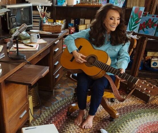 Loretta Lynn, cantante