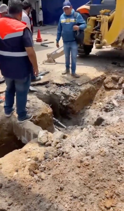 Fuga de gas cerca de UPIICSA del IPN