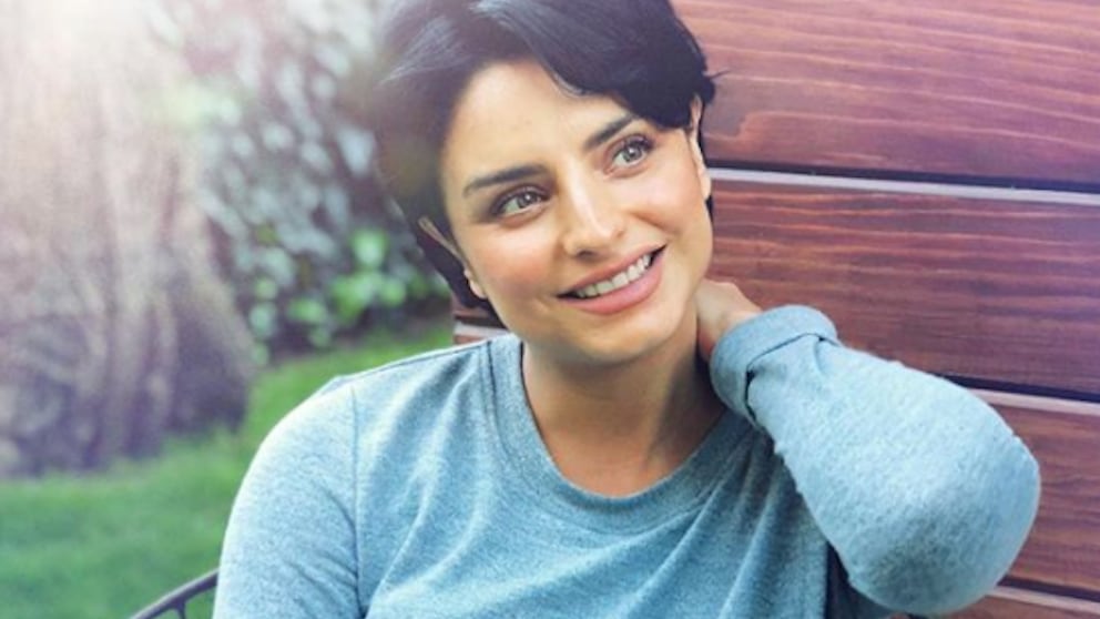 Aislinn Derbez: La critican por pintar el cabello de su hija
