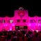 Ana Paty Peralta pinta de rosa el Ayuntamiento de Benito Juárez