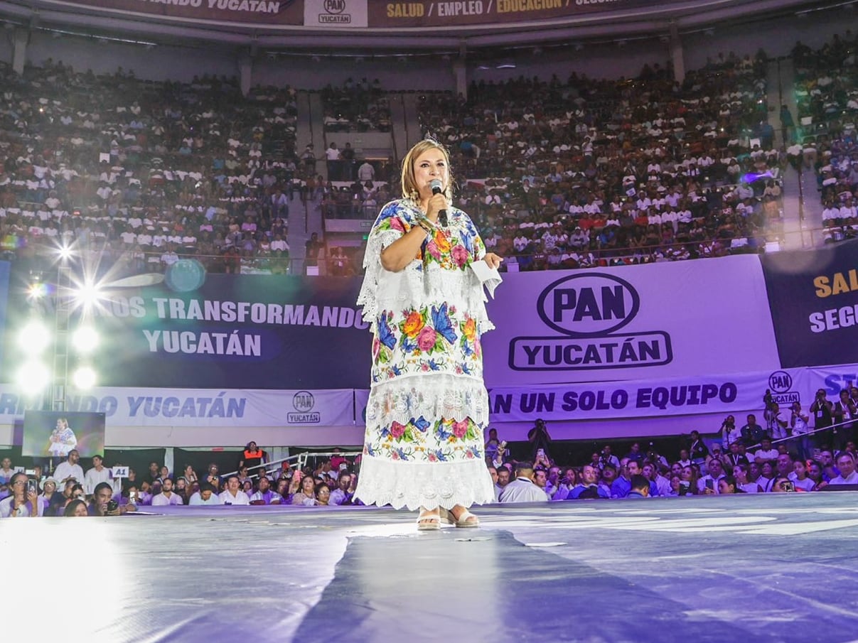 Xóchitl Gálvez en su cierre de campaña pide apoyo para ganar proceso del Frente Amplio por México