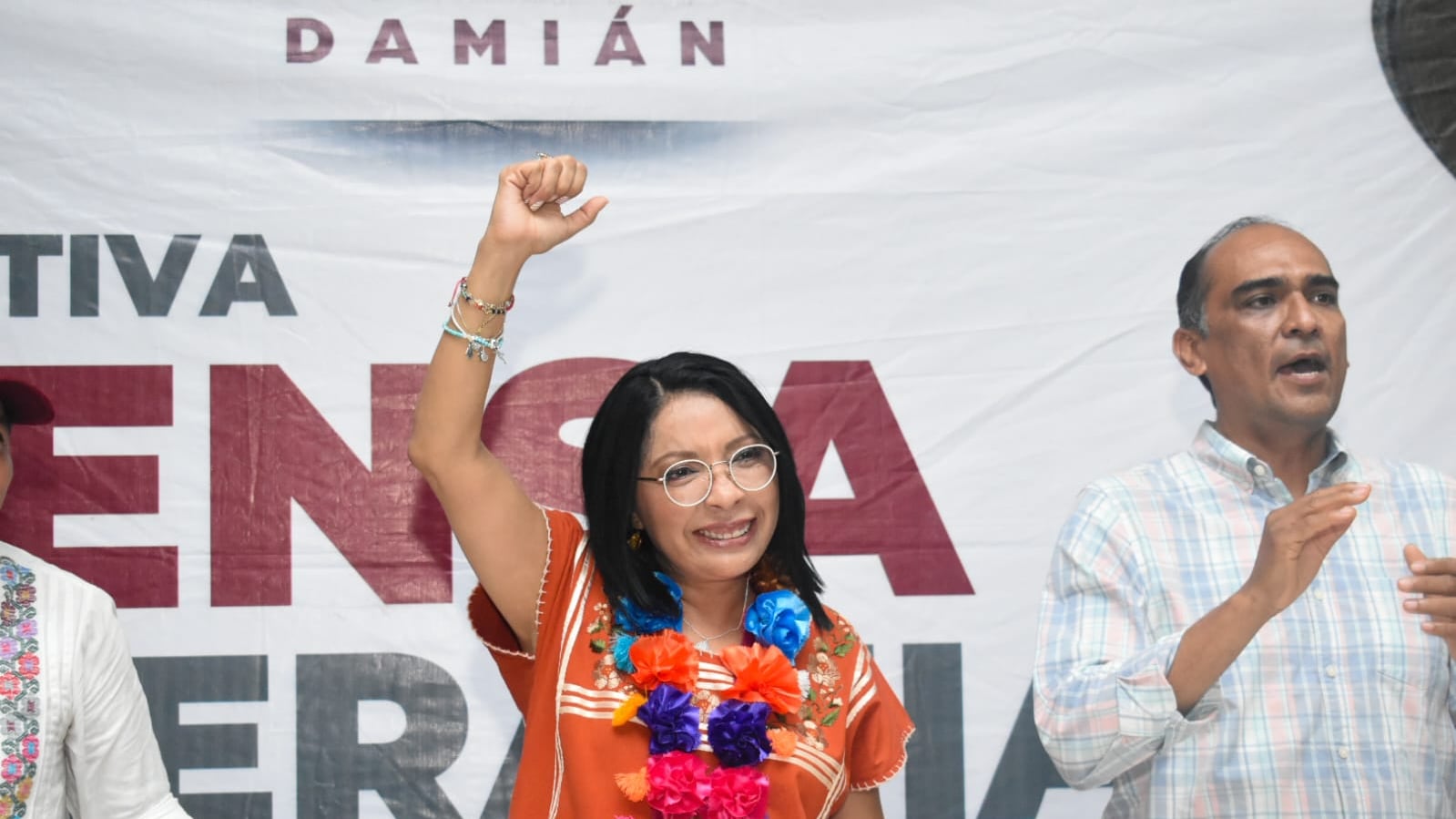 Esthela Damián encabeza asamblea en la colonia Electricista de Acapulco