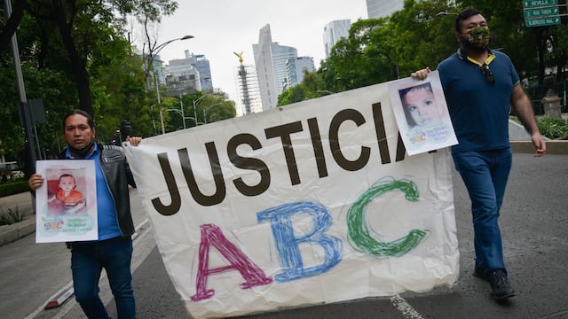 Marcha por la Guardería ABC