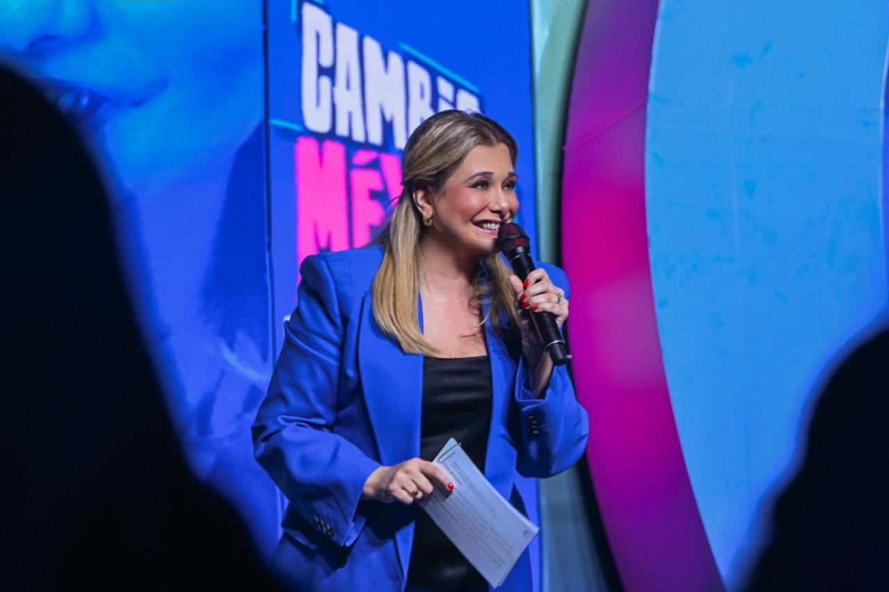 Maru Campos en el Encuentro Nacional Mujeres de Acción