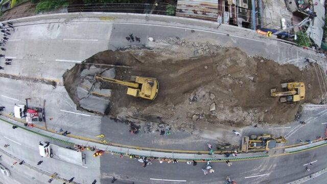 Socavón de Paso Exprés de Cuernavaca