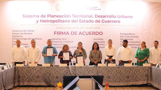 Evelyn Salgado firma acuerdo por desarrollo urbano