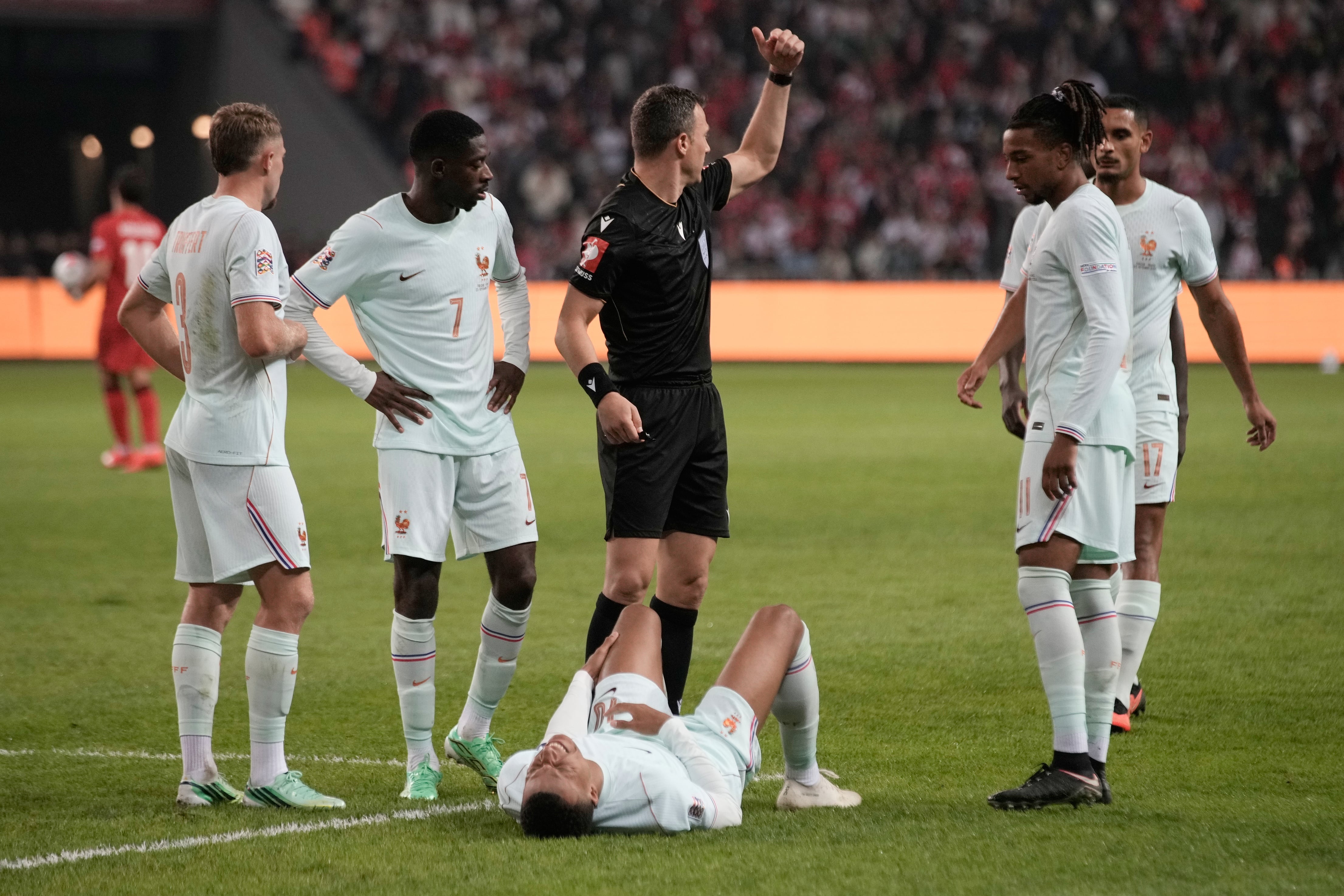 Kylian Mbappé sufrió una lesión con la selección de Francia