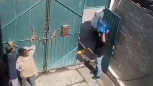 Hombre golpea a su madre