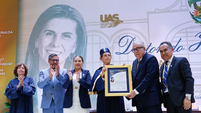 Annie Pardo Cemo recibe Doctorado Honoris Causa por la UAS