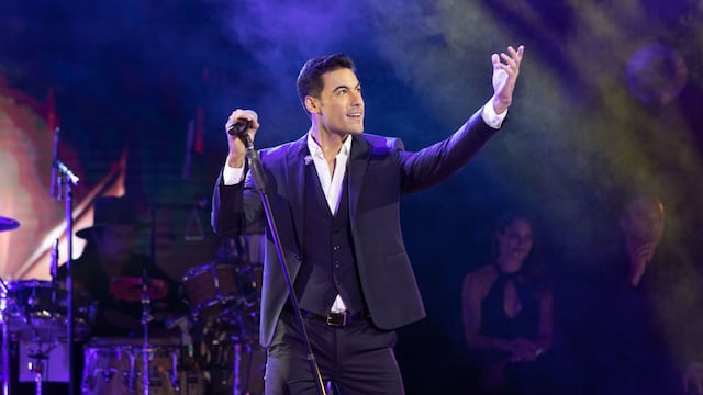 Carlos Rivera, cantante.