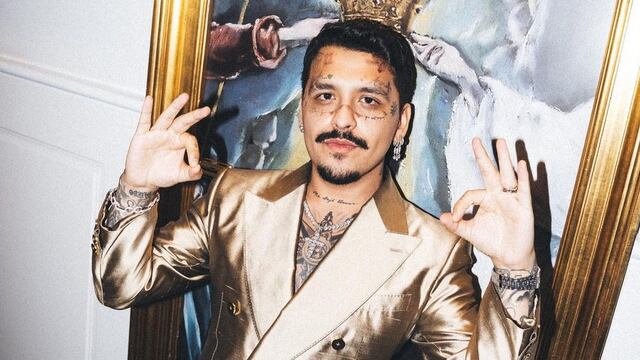 Christian Nodal, cantante.