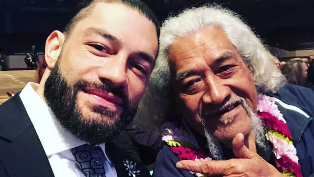 Muere Sika Anoa’i, leyenda de la WWE y padre de Roman Reigns