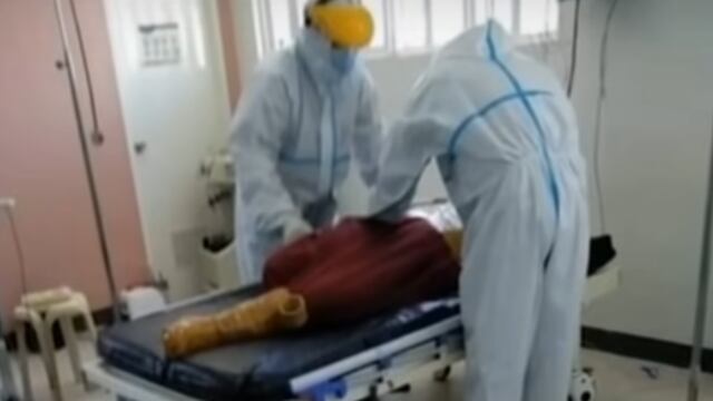 Fue envuelto como una momia