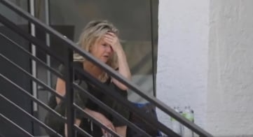 Heather Locklear captada con una extraña y peligrosa conducta