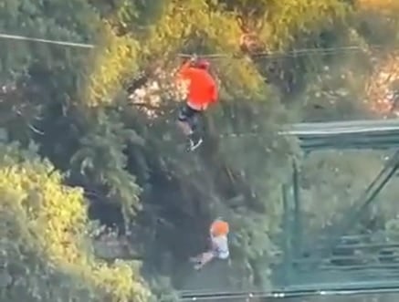 Niño cae de tirolesa del Parque Fundidora de Monterrey