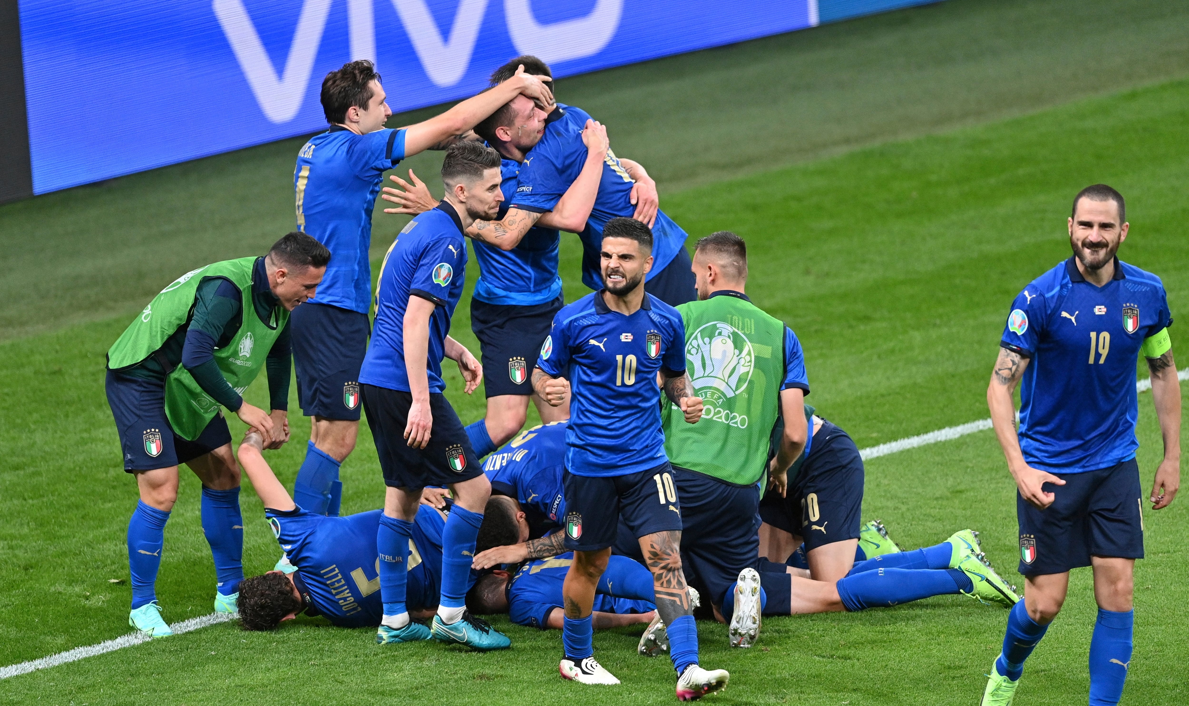 Italia avanzó a los cuartos de final de la UEFA Euro 2021