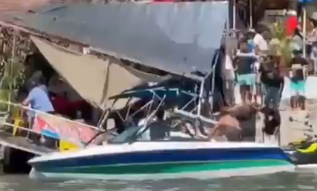 Caída de un muelle en el lago de Tequesquitengo, en Morelos