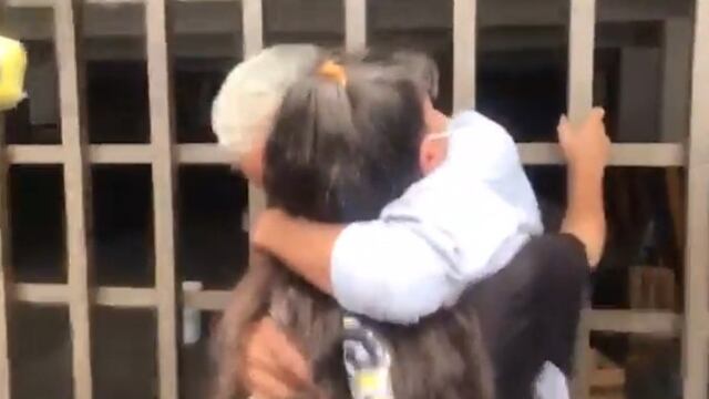 José Luis de reencuentra con su familia